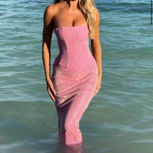 Elegant Pink Strapless Dress